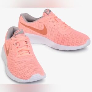 Nike Tanjun (GS)  Girl's Youth Sneakers Size 4.5Y NIB MSRP $60